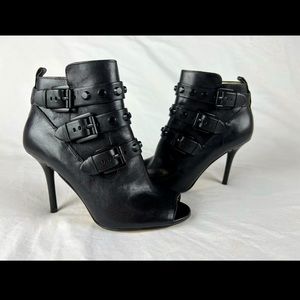 Michael Kors ankle booties size 7